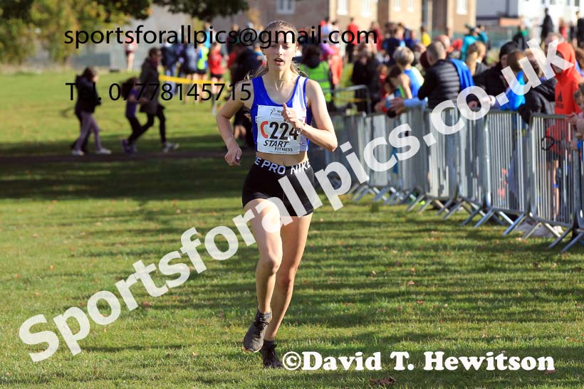 SWomens under-17s 2022 Northern Cross Country Relays, Graves Park, Sheffield. Photo: David T. Hewitson/Sports for All Pics